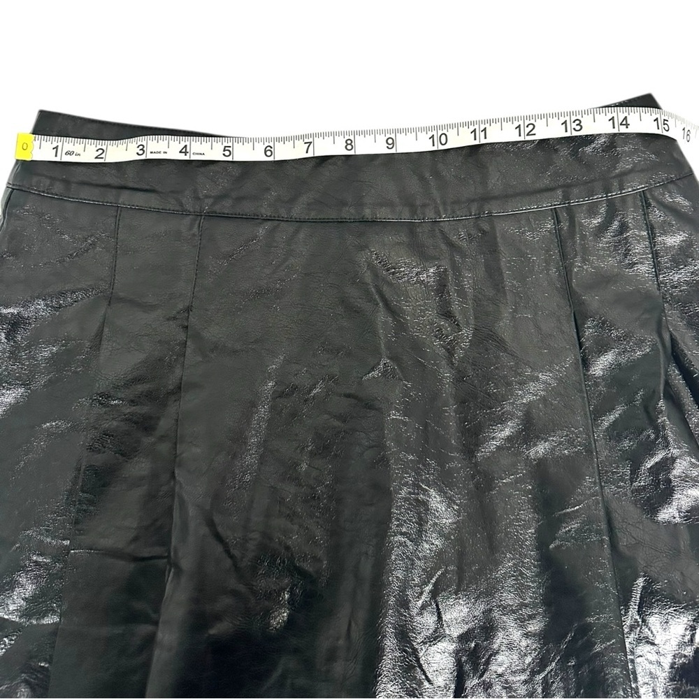 idem ditto Black Faux Leather Pleated Mini Skirt Size L NWT - Picture 4 of 8